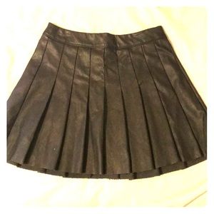Pleated leather skirt